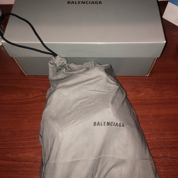 BALENCIAGA TRIPPLE S (WOMEN) Size 40 (US Size 10) - Picture 10 of 10